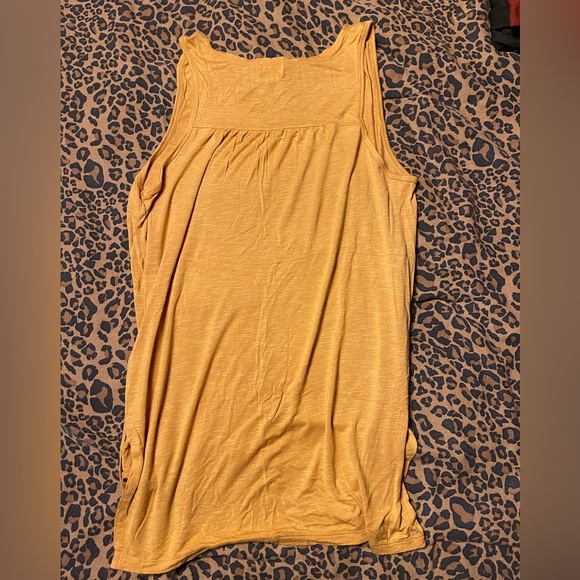 Buckle BKE Tank - Picture 2 of 2